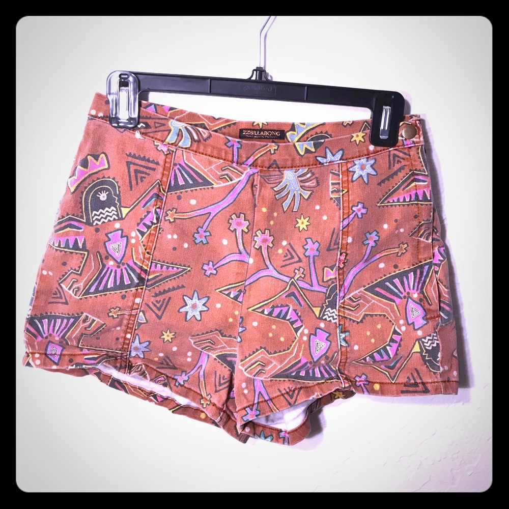 Billabong sz 30 faded side zip high waisted shorts